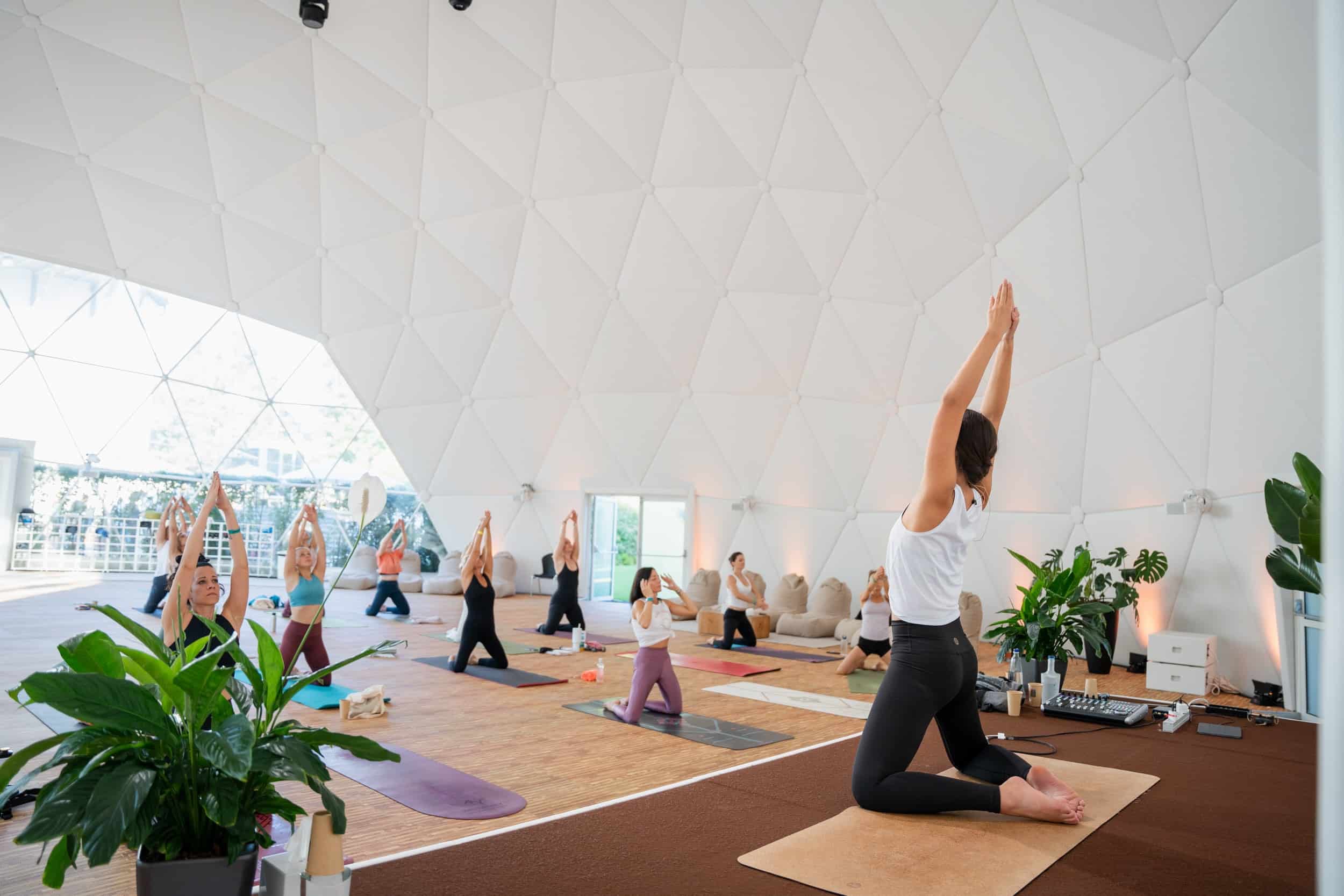 Read more about the article Nőként egyensúlyban- ciklustudatos videókurzus